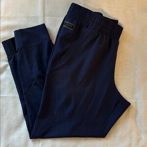 NWT Under Armour Women’s Midnight Navy Joggers Size L